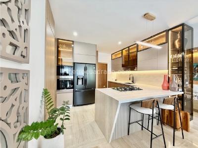 Apartamento de 3 alcobas en venta en La Arboleda, Cali, 180 m² · foto 15 de 20