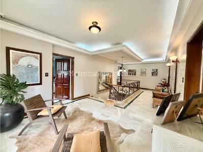 Casa de 5 alcobas en venta en Santa Teresita, Cali, 844 m² · foto 13 de 20