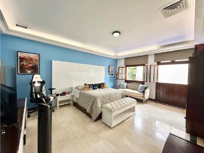 Casa de 5 alcobas en venta en Santa Teresita, Cali, 844 m² · foto 18 de 20