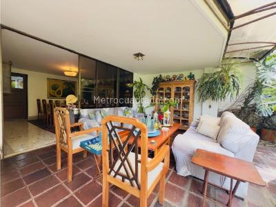 Apartamento de 3 alcobas en venta en La Arboleda, Cali, 284 m² · foto 10 de 20