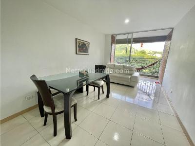 Apartamento en venta en Aguacatal, Cali · foto 2 de 11