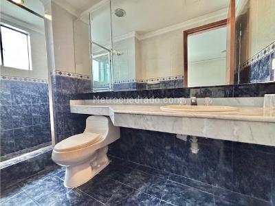 Apartamento de 2 alcobas en venta en Granada, Cali, 110 m² · foto 19 de 20