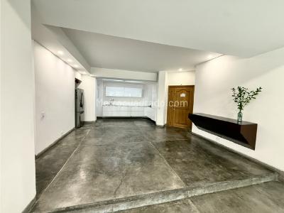 Apartamento de 2 alcobas en venta en Aguacatal, Cali, 141 m² · foto 2 de 15