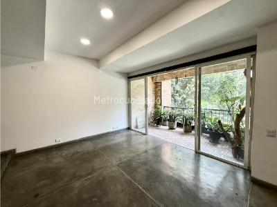 Apartamento de 2 alcobas en venta en Aguacatal, Cali, 141 m² · foto 3 de 15