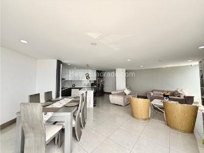 Apartamento de 3 alcobas en venta en Menga, Cali, 167 m² · foto 7 de 20