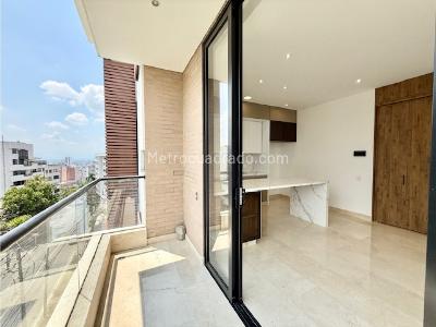 Apartamento en venta en La Arboleda, Cali · foto 4 de 17