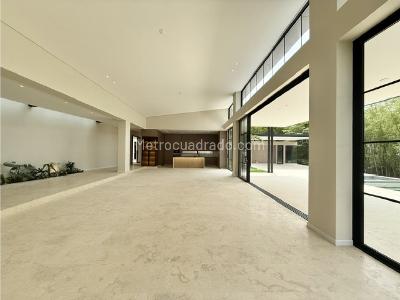 Casa de 5 alcobas en venta en Laguna Seca, Cali, 730 m² · foto 11 de 20