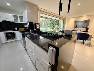 Apartamento de 3 alcobas en venta en Cristales, Cali, 141 m² · foto 7 de 19