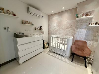 Apartamento de 3 alcobas en venta en Cristales, Cali, 141 m² · foto 18 de 19