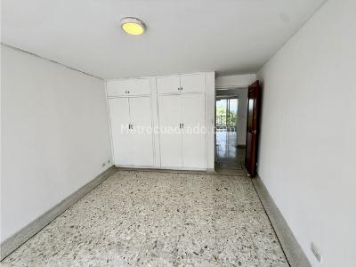 Apartamento de 3 alcobas en venta en La Arboleda, Cali, 206 m² · foto 5 de 20
