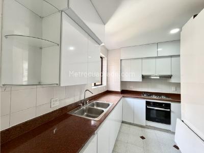 Apartamento de 3 alcobas en venta en Santa Teresita, Cali, 187 m² · foto 6 de 20