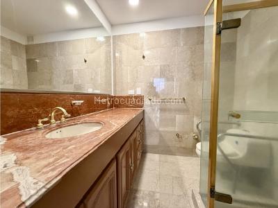 Apartamento de 3 alcobas en venta en Santa Teresita, Cali, 187 m² · foto 16 de 20