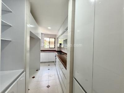 Apartamento de 3 alcobas en venta en Santa Teresita, Cali, 187 m² · foto 17 de 20