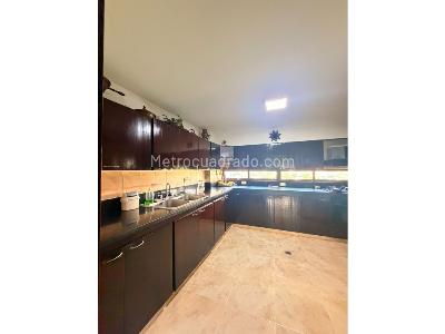Apartamento de 3 alcobas en venta en Tequendama, Cali, 153 m² · foto 11 de 14
