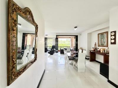 Apartamento en venta en Ciudad Jardin, Cali · foto 2 de 20