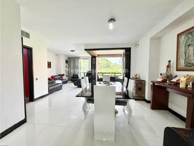 Apartamento en venta en Ciudad Jardin, Cali · foto 3 de 20