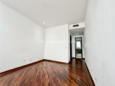 Apartamento de 3 alcobas en venta en Santa Rita, Cali, 235 m² · foto 10 de 20