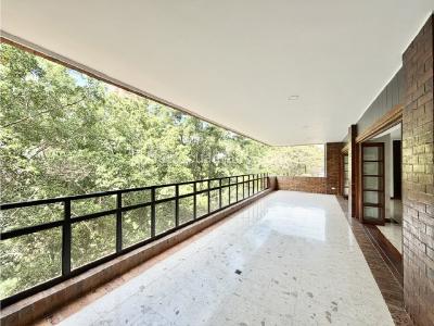 Apartamento de 3 alcobas en venta en Santa Rita, Cali, 235 m² · foto 19 de 20