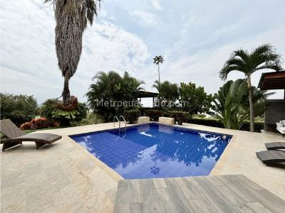 Casa de 4 alcobas en venta en Menga, Cali, 557 m² · foto 5 de 20