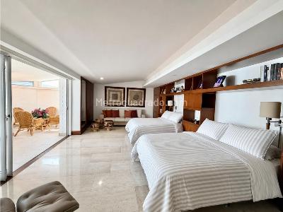 Apartamento de 4 alcobas en venta en La Arboleda, Cali, 480 m² · foto 19 de 20