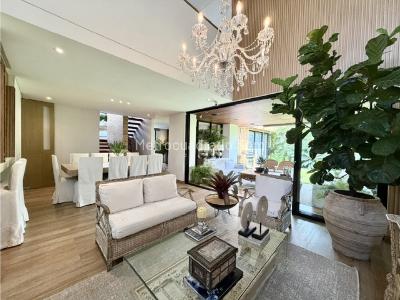 Casa de 4 alcobas en venta en Pance, Cali, 302 m² · foto 2 de 20