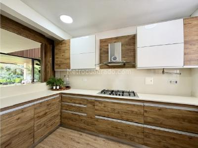 Casa de 4 alcobas en venta en Pance, Cali, 302 m² · foto 10 de 20