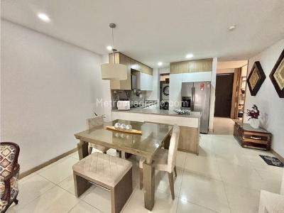 Apartamento de 3 alcobas en venta en Cristales, Cali, 162 m² · foto 10 de 20