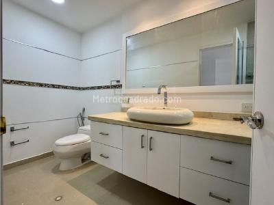 Apartamento de 3 alcobas en venta en Ciudad Jardin, Cali, 190 m² · foto 14 de 17