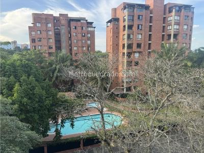 Apartamento de 3 alcobas en venta en Ciudad Jardin, Cali, 190 m² · foto 17 de 17