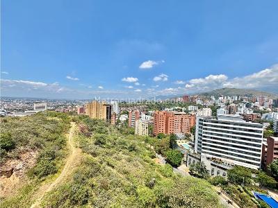 Apartamento de 3 alcobas en venta en Normandia, Cali, 210 m² · foto 16 de 16