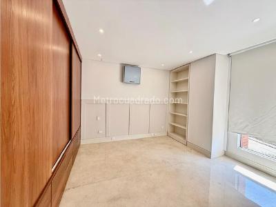 Apartamento de 3 alcobas en venta en Aguacatal, Cali, 286 m² · foto 17 de 20