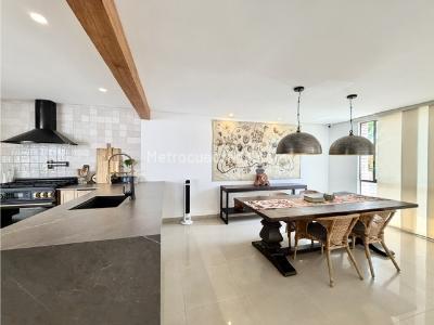 Casa de 3 alcobas en venta en Aguacatal, Cali, 271 m² · foto 7 de 20