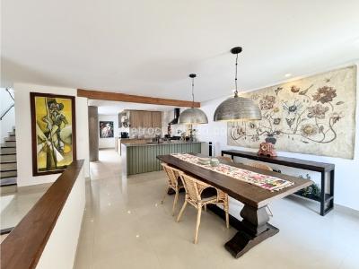 Casa de 3 alcobas en venta en Aguacatal, Cali, 271 m² · foto 8 de 20