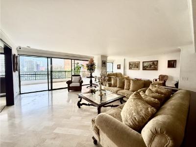 Apartamento de 4 alcobas en venta en Normandia, Cali, 300 m² · foto 2 de 20