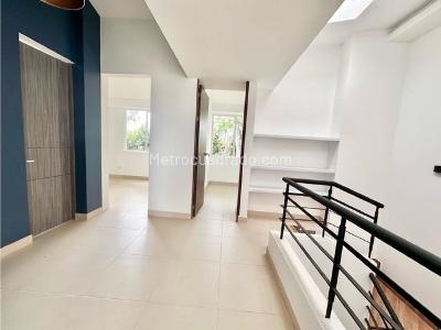 Casa de 2 alcobas en venta en Rozo, Palmira, 157 m² · foto 6 de 15