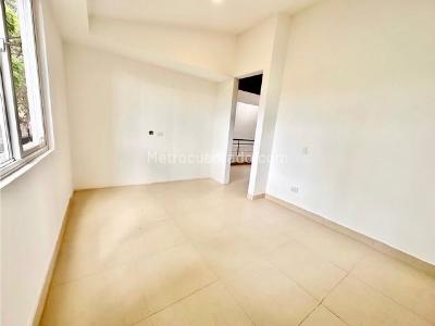 Casa de 2 alcobas en venta en Rozo, Palmira, 157 m² · foto 7 de 15