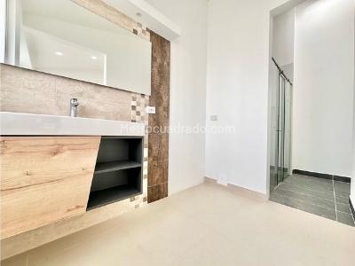 Casa de 2 alcobas en venta en Rozo, Palmira, 157 m² · foto 11 de 15