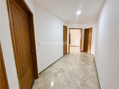 Apartamento en venta en Normandia, Cali · foto 9 de 14