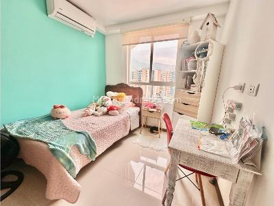 Apartamento de 3 alcobas en venta en La Flora, Cali, 104 m² · foto 8 de 13