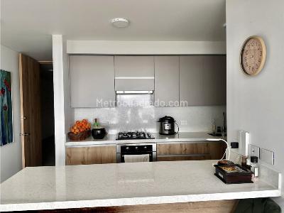Apartamento de 3 alcobas en venta en Bellavista, Cali, 120 m² · foto 8 de 18