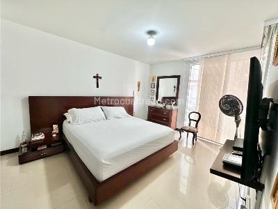 Apartamento de 3 alcobas en venta en Cristales, Cali, 113 m² · foto 10 de 20