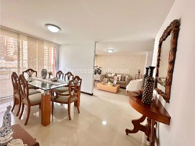 Apartamento de 3 alcobas en venta en Cristales, Cali, 113 m² · foto 2 de 20