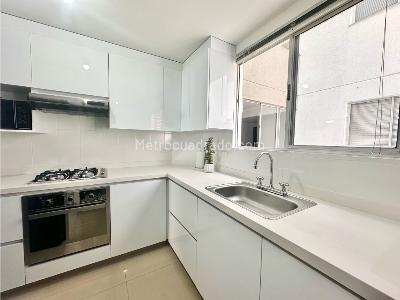 Apartamento de 3 alcobas en venta en Cristales, Cali, 113 m² · foto 9 de 20