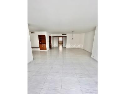 Apartamento de 3 alcobas en venta en Santa Teresita, Cali, 170 m² · foto 3 de 19