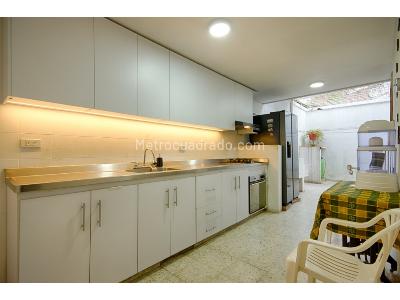 Casa de 4 alcobas en venta en Prados Del Norte, Cali, 207 m² · foto 12 de 17