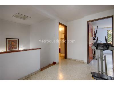Casa de 4 alcobas en venta en Prados Del Norte, Cali, 207 m² · foto 13 de 17