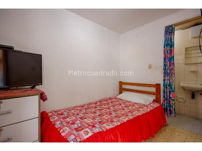 Casa de 4 alcobas en venta en Prados Del Norte, Cali, 207 m² · foto 8 de 17