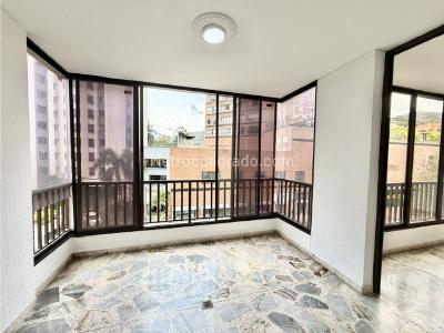 Apartamento de 3 alcobas en venta en Santa Teresita, Cali, 159 m² · foto 4 de 20