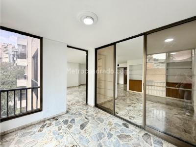 Apartamento de 3 alcobas en venta en Santa Teresita, Cali, 159 m² · foto 5 de 20