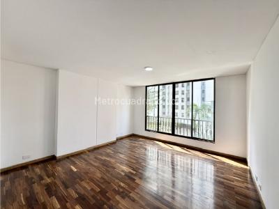 Apartamento de 3 alcobas en venta en Santa Teresita, Cali, 159 m² · foto 14 de 20